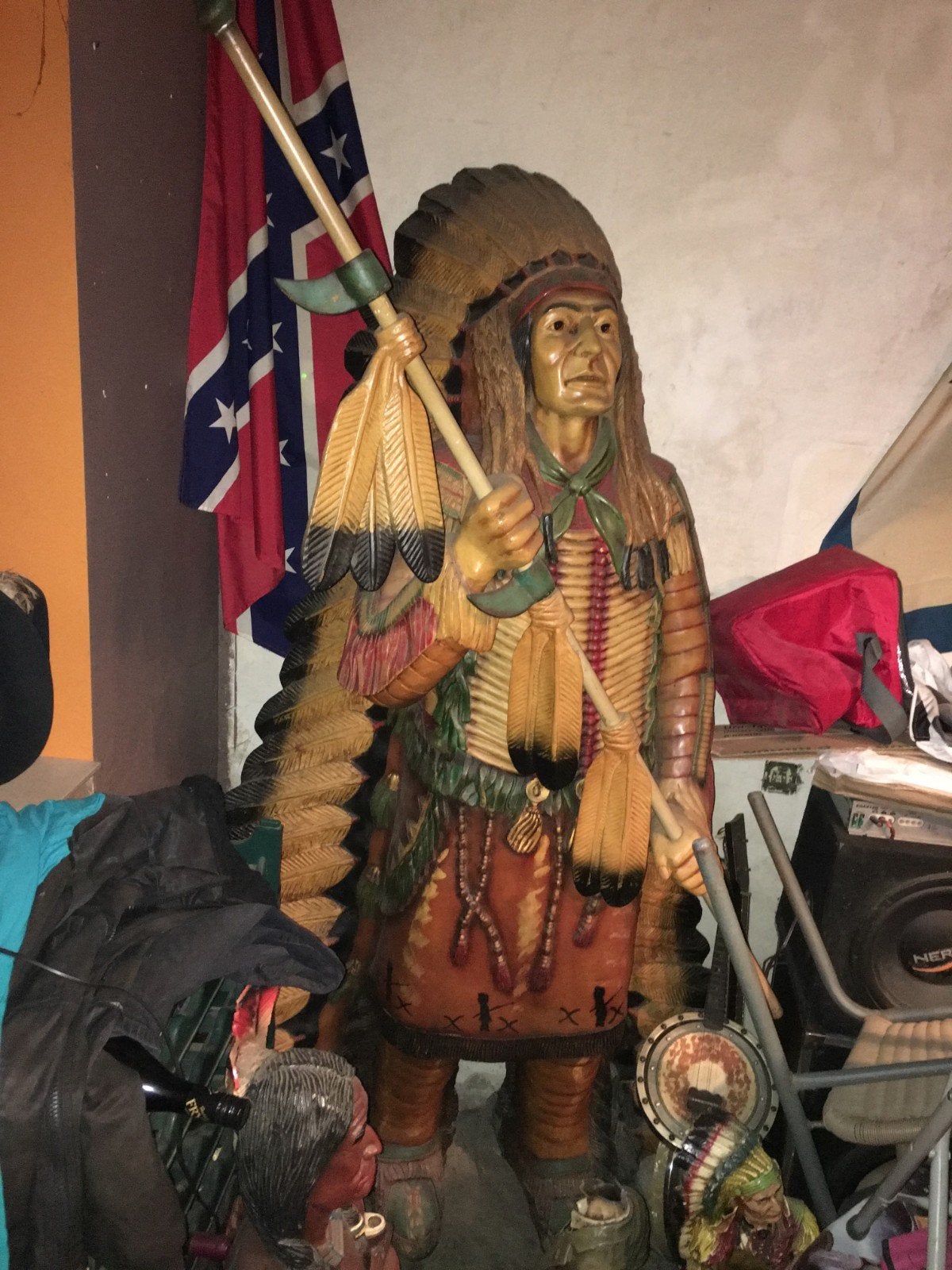 Idien western, Enlèvement