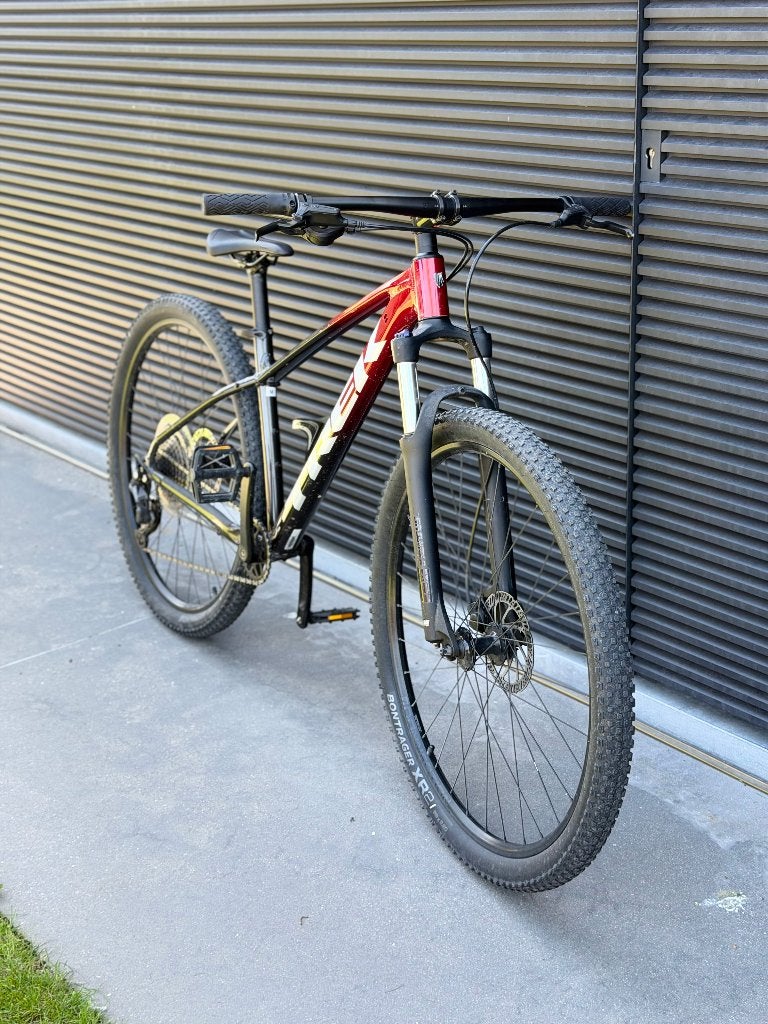 Trek Marlin 6, Fietsen en Brommers, Vering, 10 tot 15 versnellingen, Schijfrem, 53 tot 57 cm