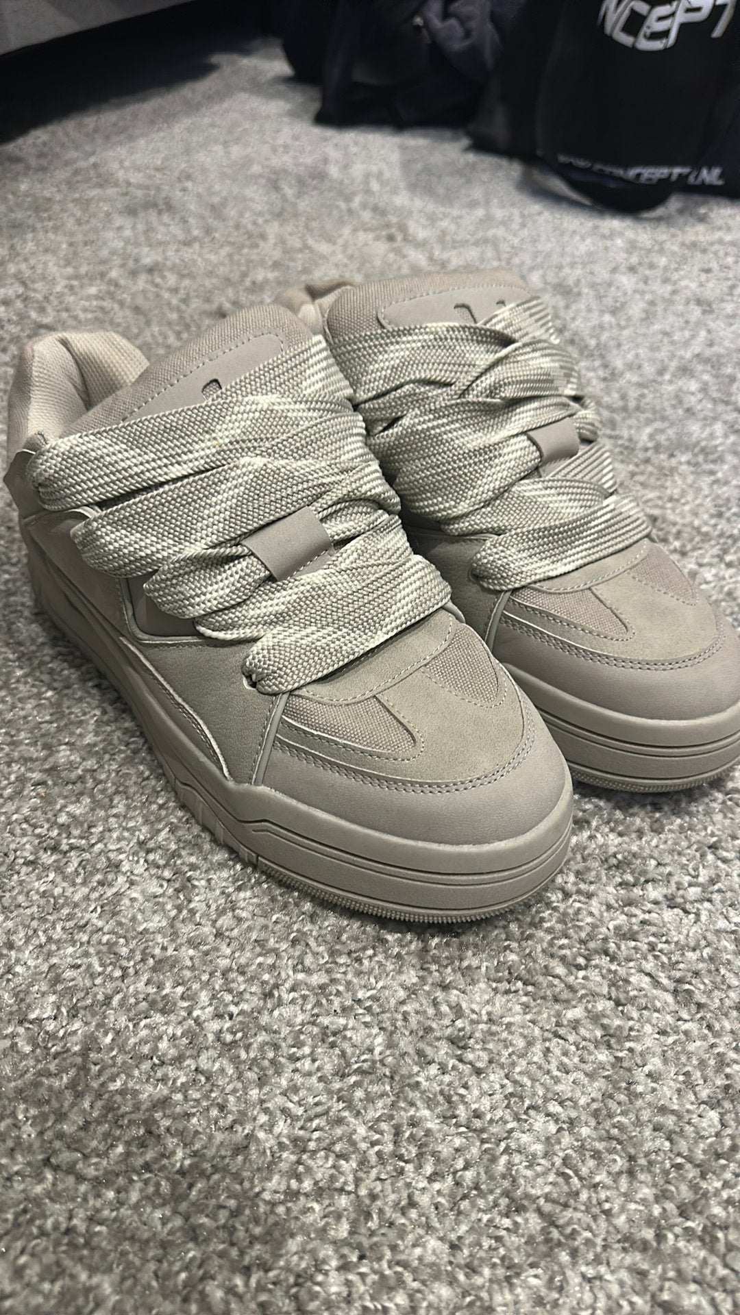 Bershka Sneakers Grijs Maat 44, Ophalen, Zo goed als nieuw, Sneakers