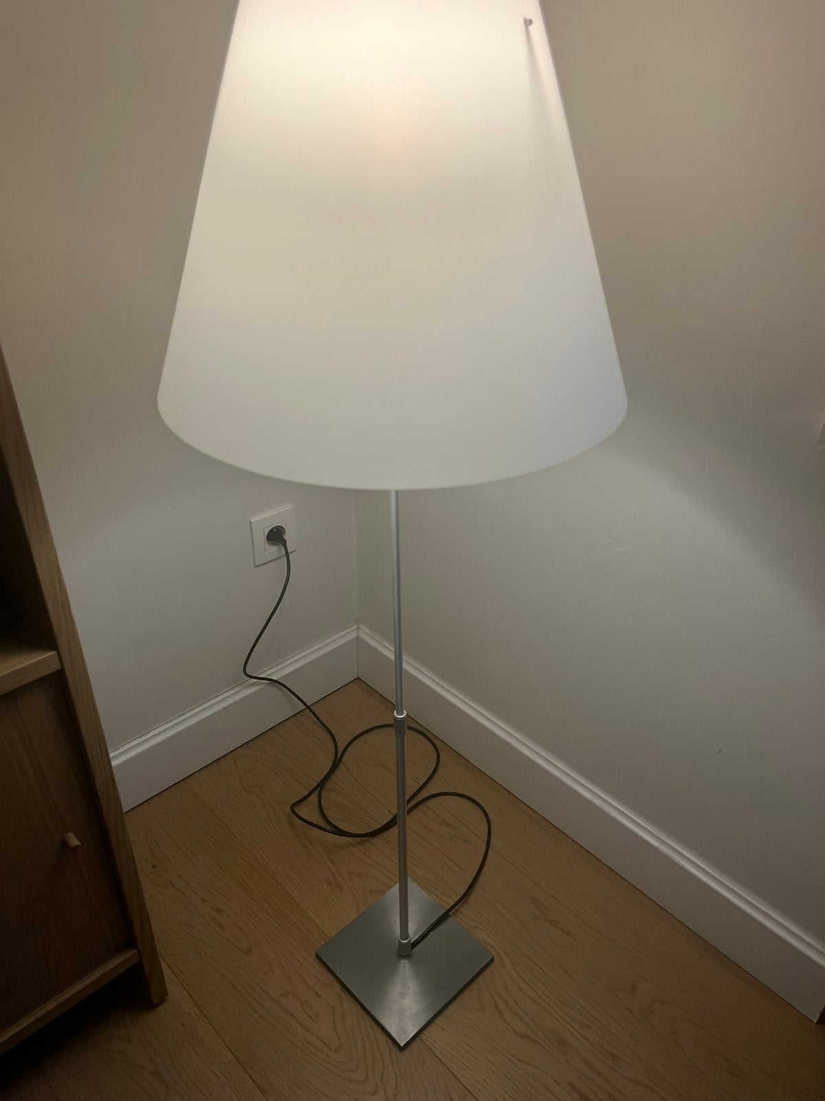 Luceplan Costanza D13 vloerlamp – Paolo Rizzatto – Italië, Ophalen