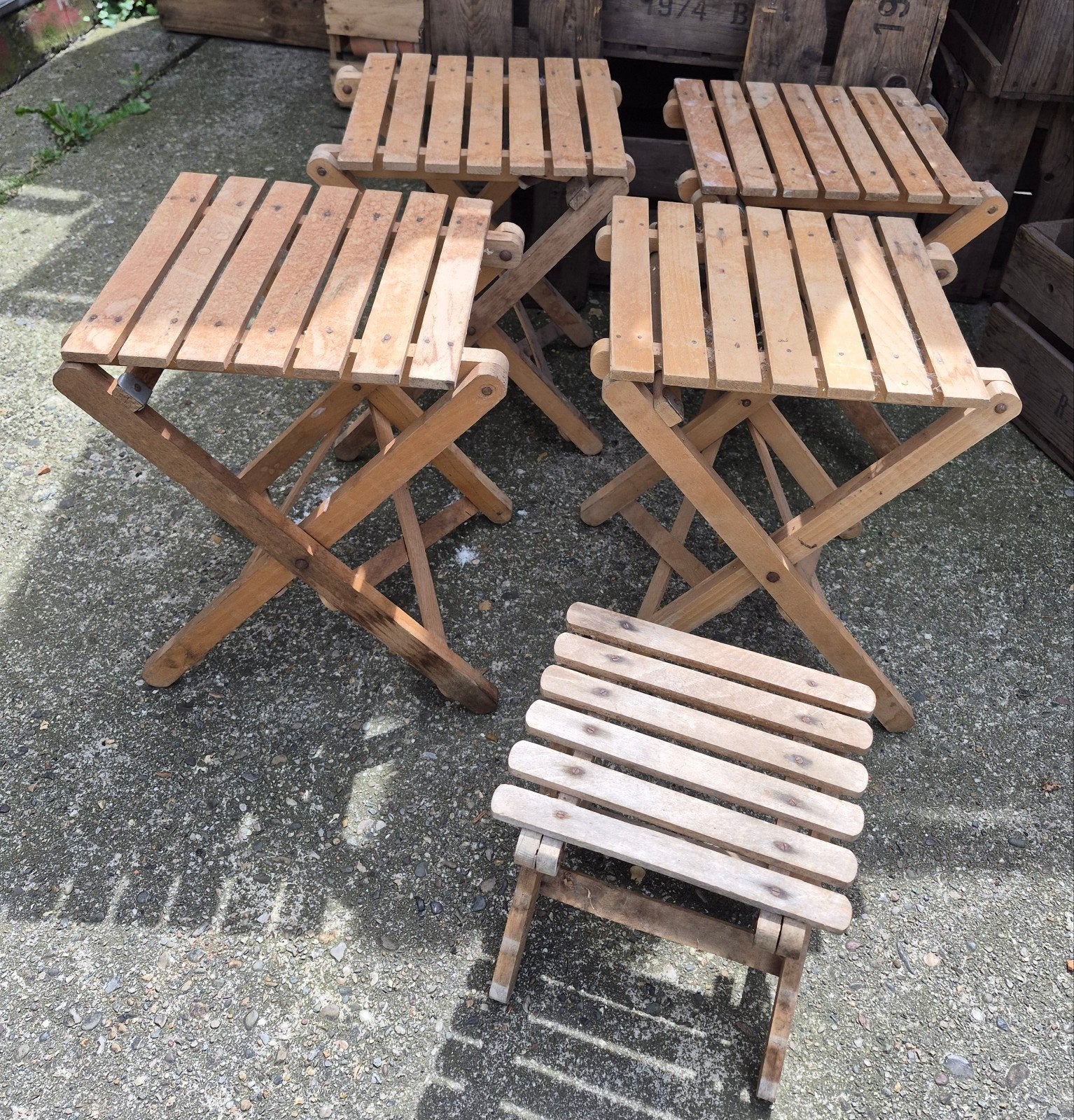 Tafel tafeltjes teakhouten tafeltjes, Antiek en Kunst, Verzenden