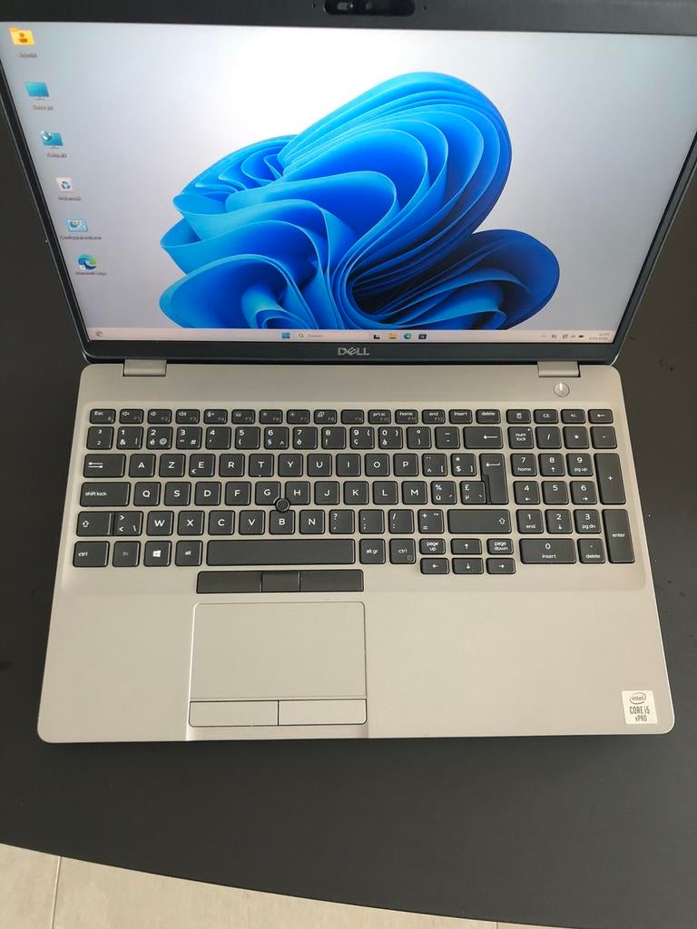 Dell latitude 5511 15 inch i5 10 gen 16 gb 256 gb, Ophalen, Zo goed als nieuw