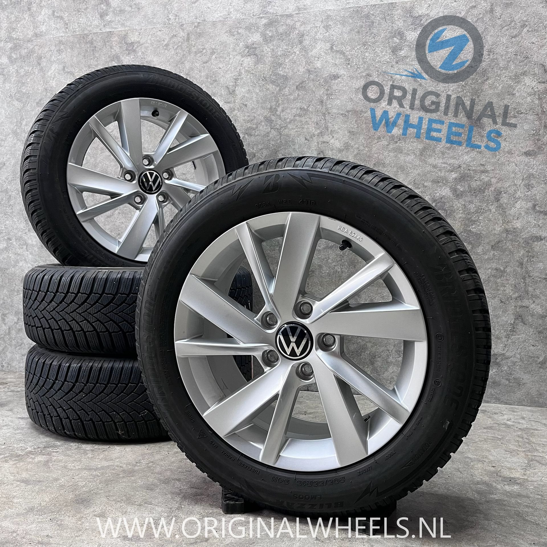 16 inch originele Gavia velgen + winterbanden VW Golf 8, Auto-onderdelen, Gebruikt, -, Banden en Velgen, -
