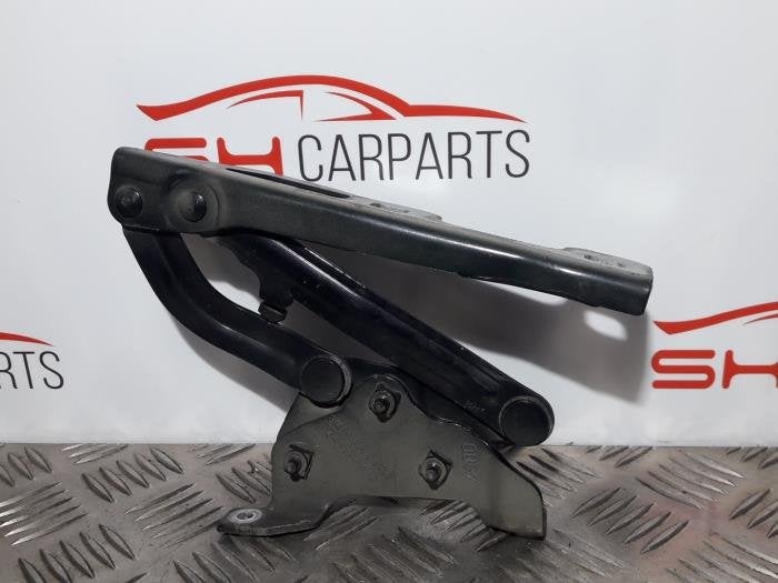 Motorkap Scharnier van een Opel Corsa, Gebruikt, -, -, Opel