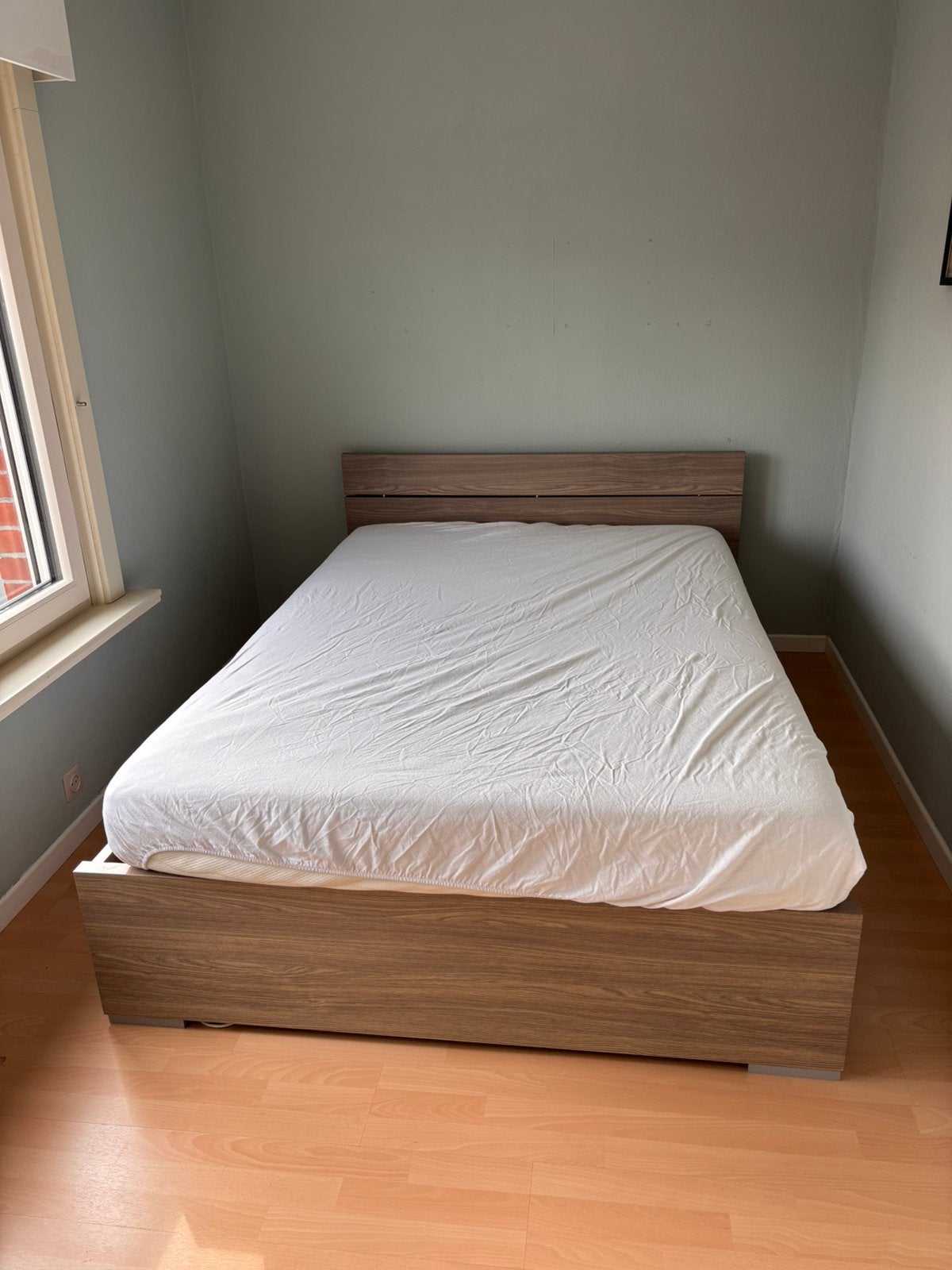 Bedden TK tweepersoons (140 x 200) en stapelbed met matras, Huis en Inrichting, Ophalen, Zo goed als nieuw, Twijfelaar, Stapelbed