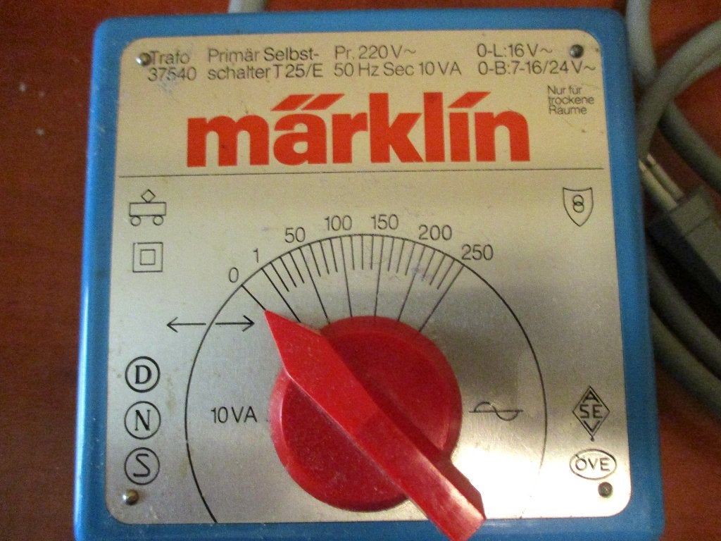 Märklin transformator trafo 37540, Hobby en Vrije tijd, Modeltreinen | H0, Zo goed als nieuw, Transformator of Voeding, Märklin