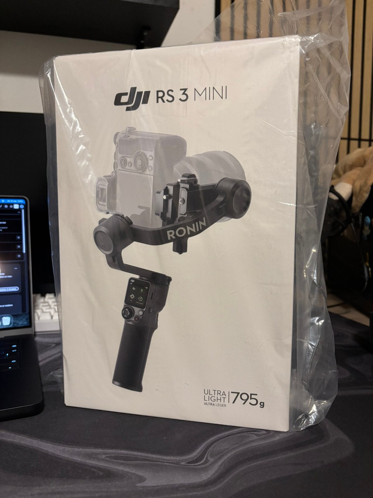 DJI RS3 Mini nooit gebruikt in originele verpakking, TV, Hi-fi & Vidéo, Neuf, Stabilisation sur 3 axes, DJI, Enlèvement