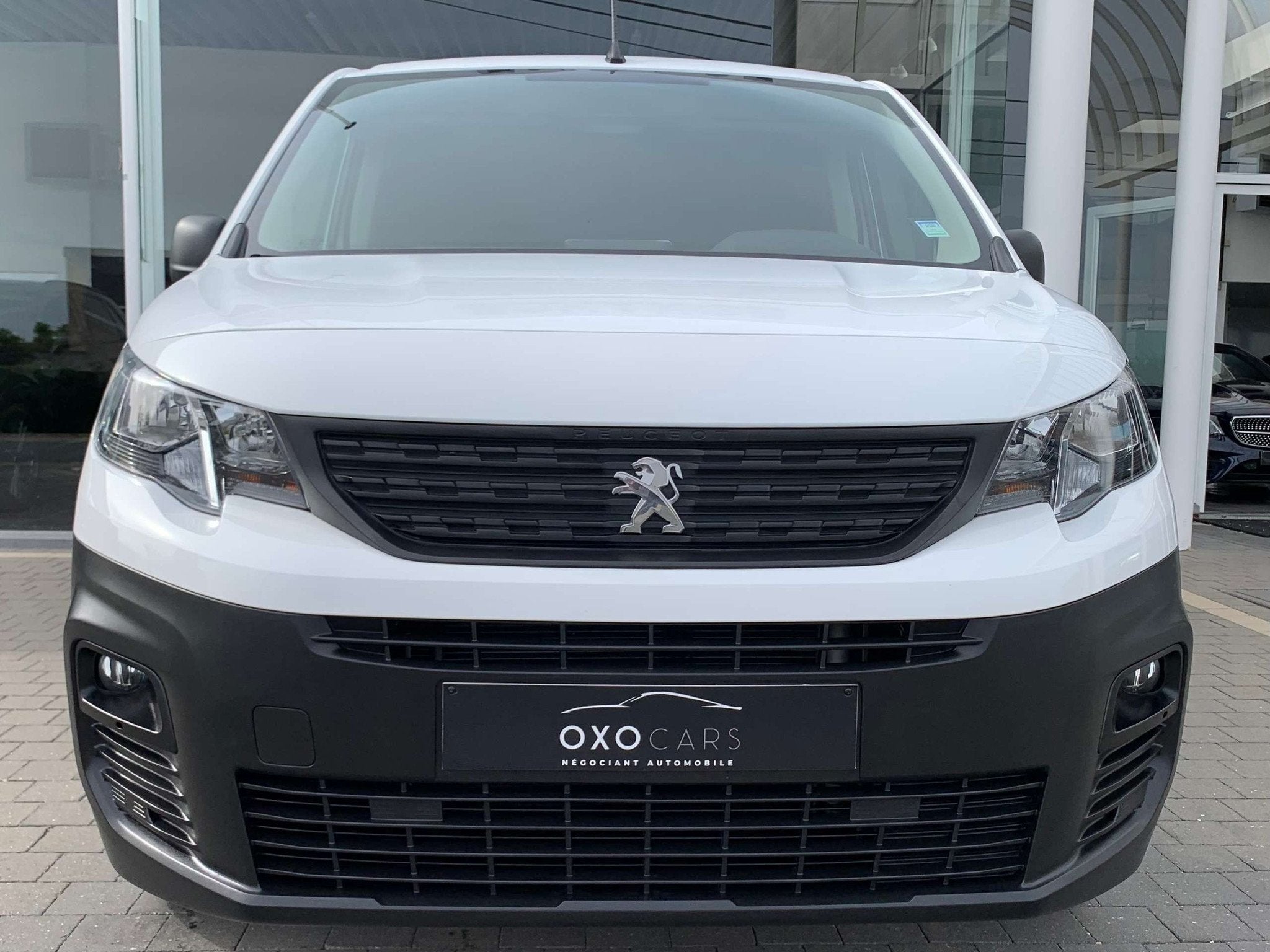 Peugeot Partner XL 1.5 HDI 102CV / LONG CHÂSSIS / 3 PLACES, 75 kW, Achat, Euro 6, Entreprise