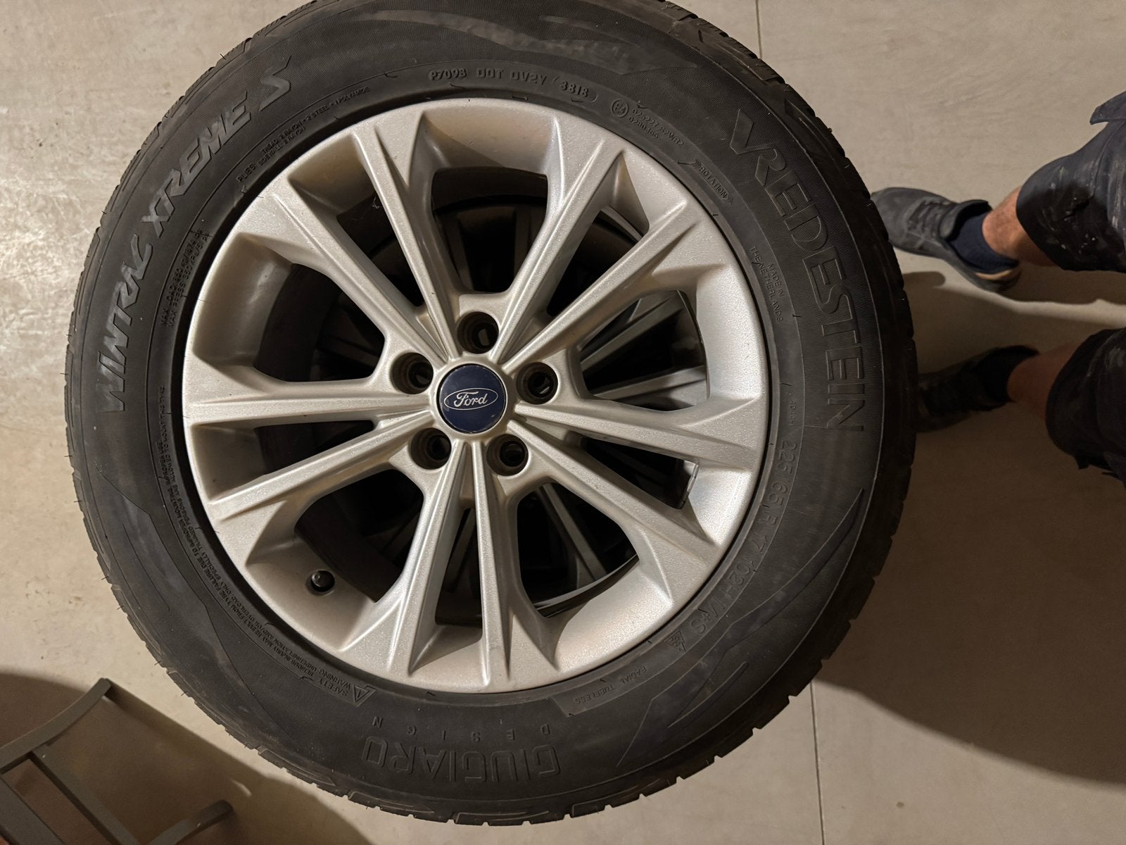 Kit hiver d’origine ford kuga année 2021, Autos : Pièces & Accessoires, Enlèvement