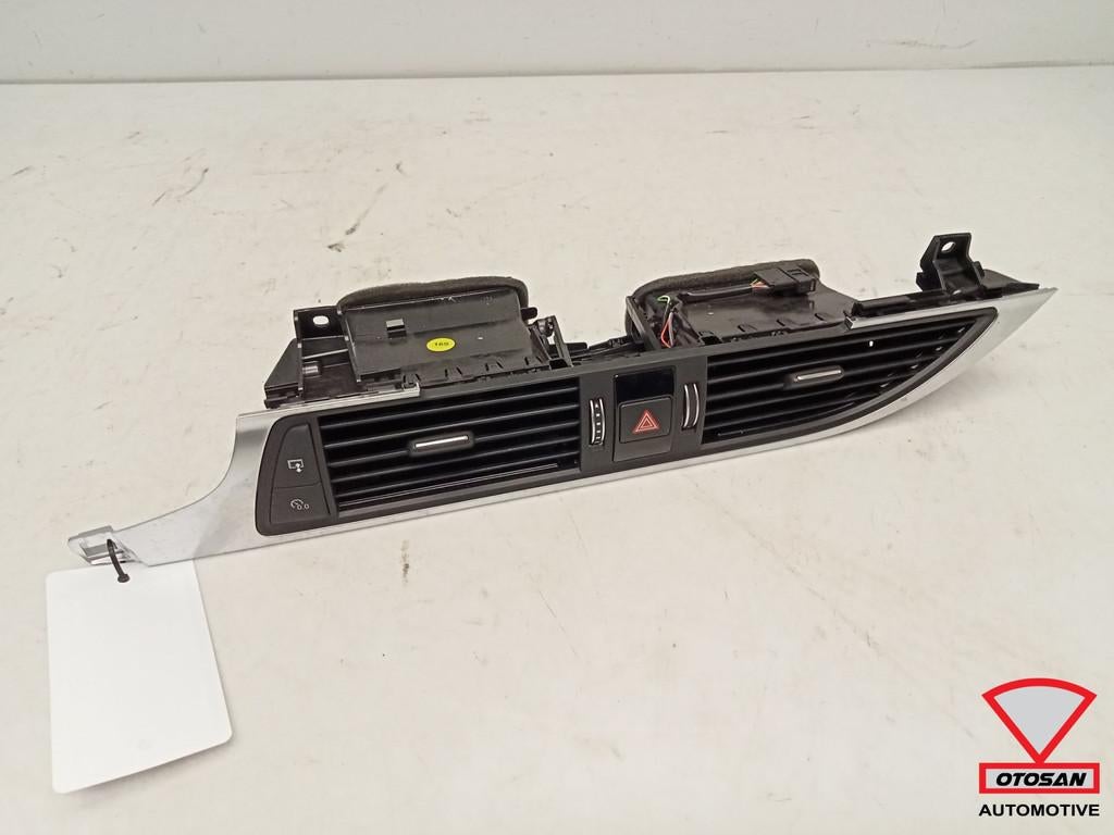 Audi A6 A7 4G Luchtrooster Midden Dashboard 4G1820951, Auto-onderdelen, Dashboard en Schakelaars, Audi, Gebruikt