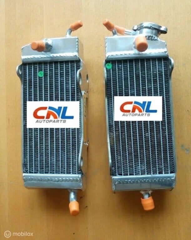 Radiateur Yamaha YZ250 YZ 250K 1983, Motoren, Onderdelen | Yamaha, Nieuw, Ophalen of Verzenden