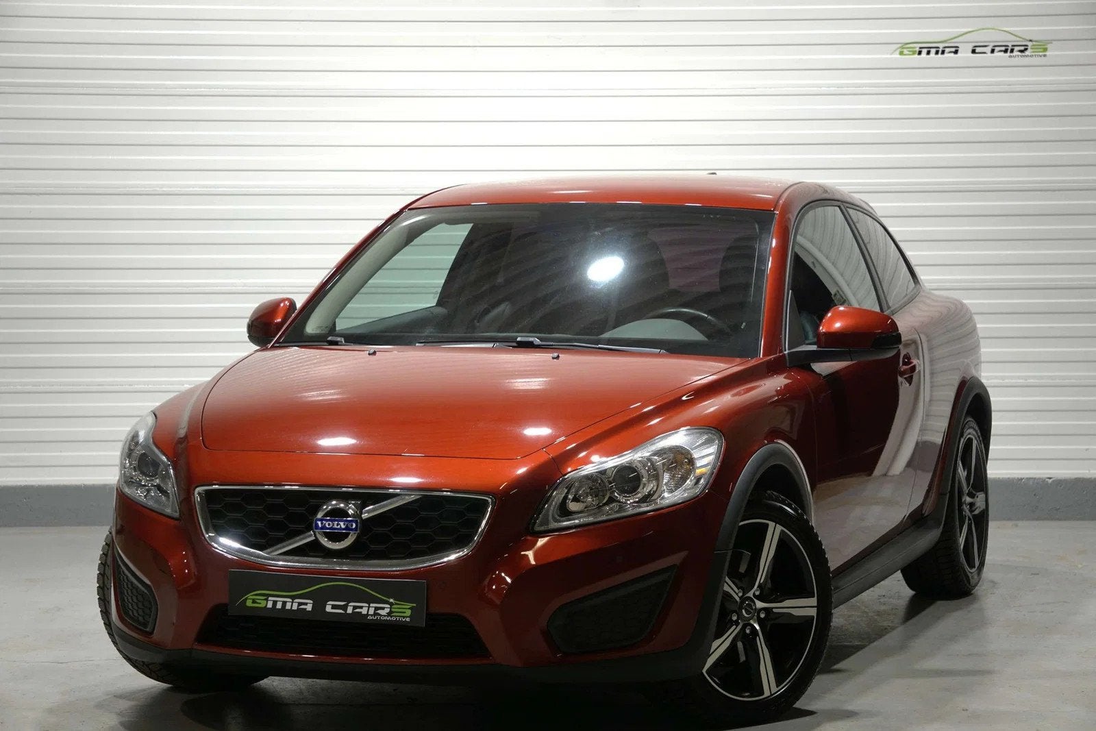 Volvo C30 C30 2.0 D3 Kinetic Aut-Navi-Leder-Airco-PDC-Garant, Autos, Volvo, Euro 5, Achat, 110 kW, Noir