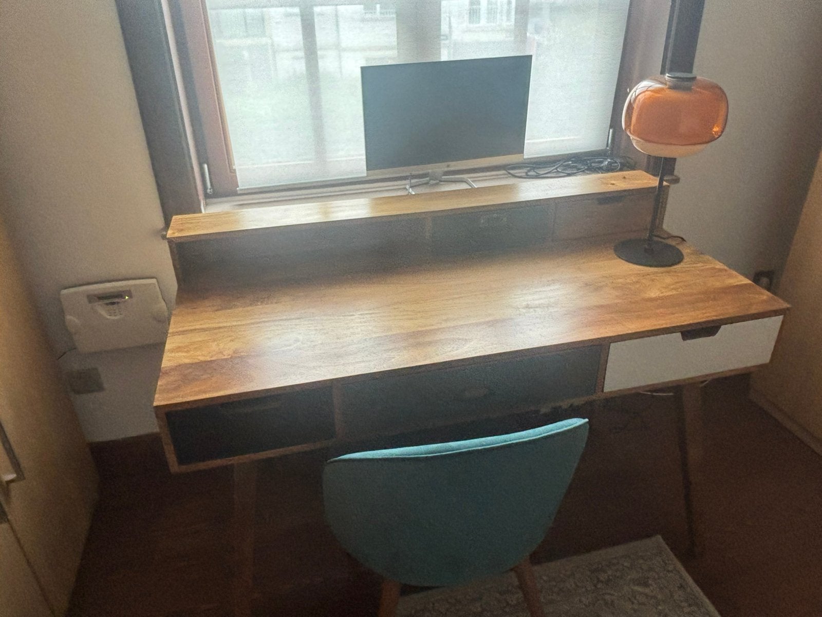 Bureau + chaise - neuf - jamais utilise, Maison & Meubles, Neuf, Bleu, Enlèvement, Avec tiroirs