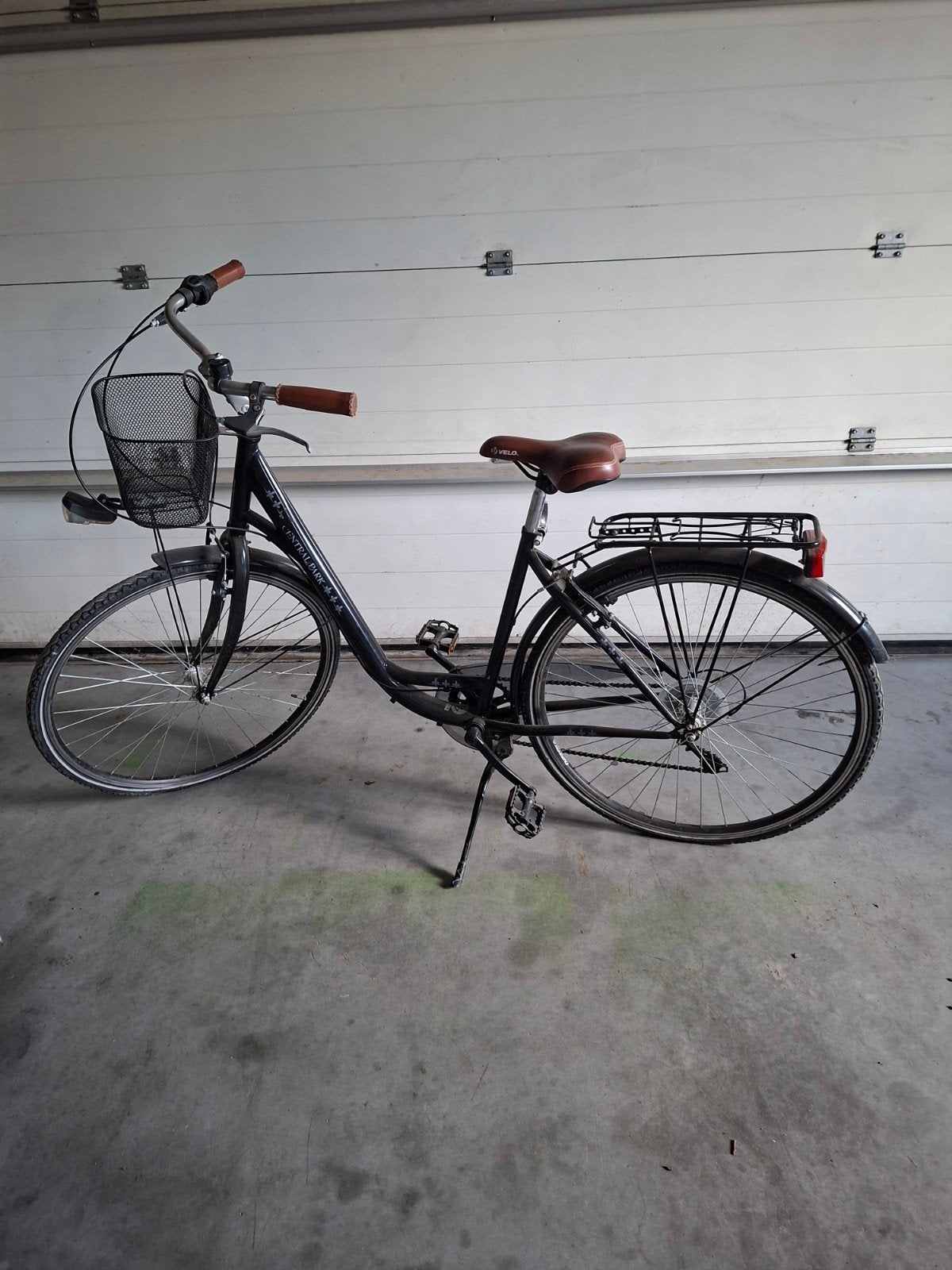 damensfiets, Ophalen