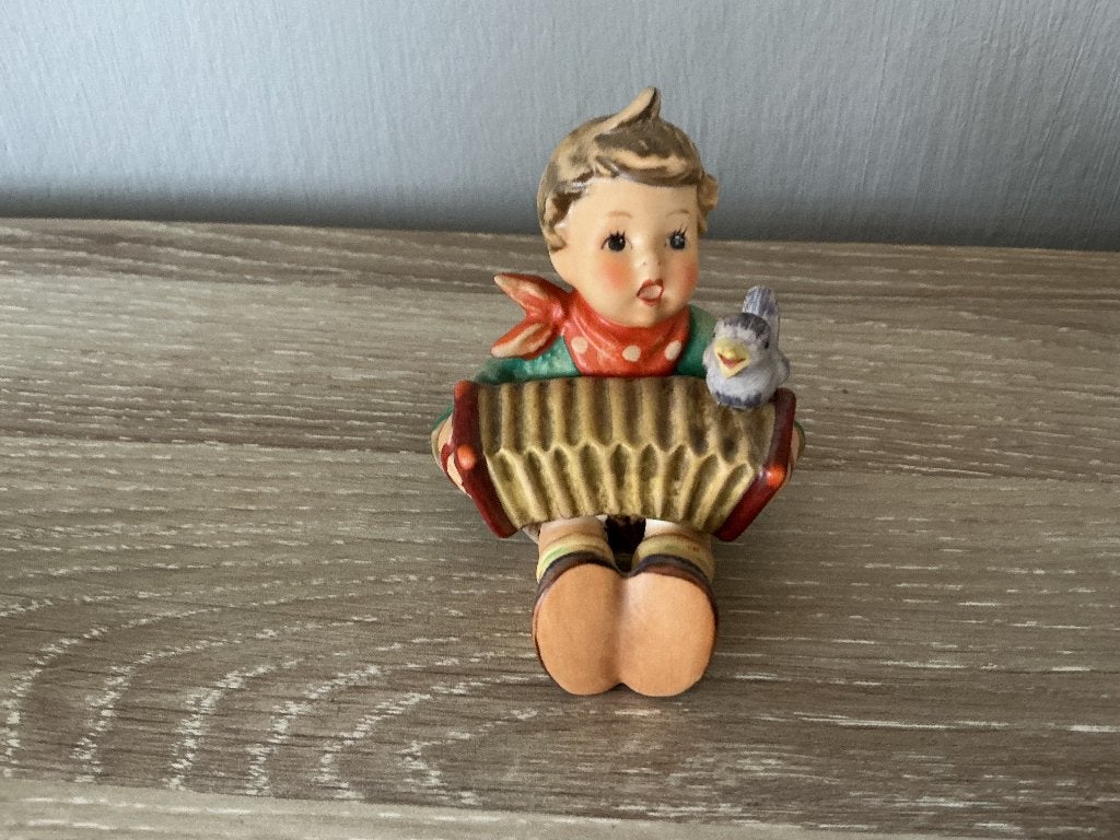 Beeldje Goebel 110/0, Ophalen, Zo goed als nieuw, Hummel