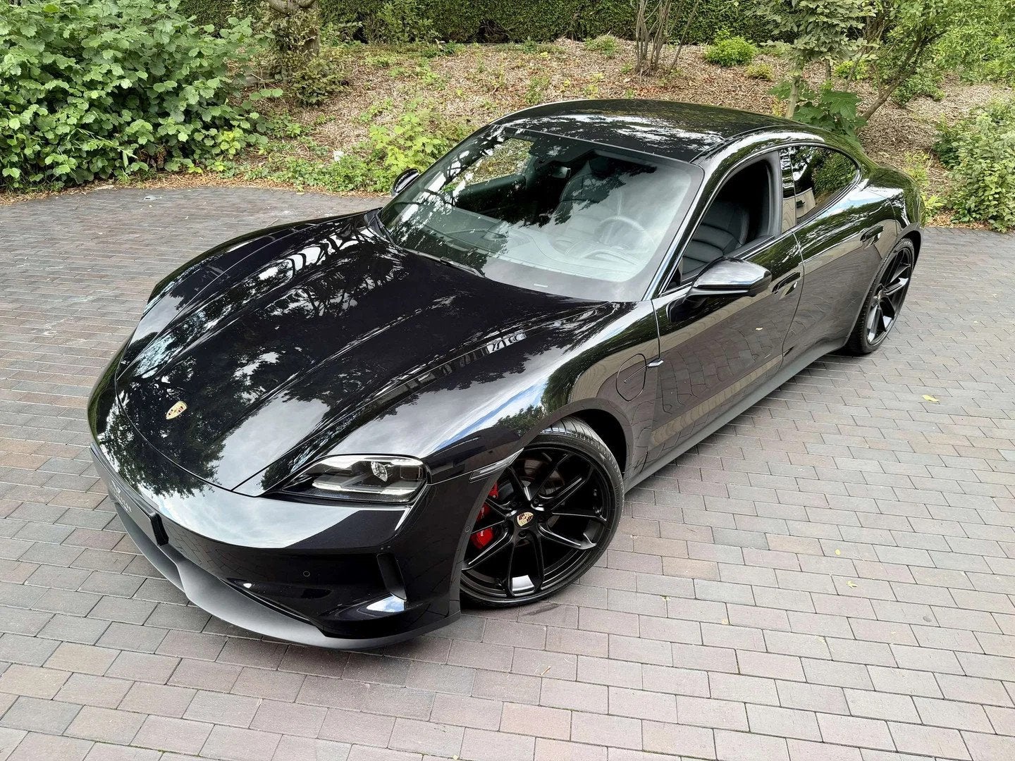 Porsche Taycan 4S 105kWH/BOSE/Pano/ACC/Chrono/Surround/21", Auto's, Automaat, 4 deurs, Gebruikt, Zwart