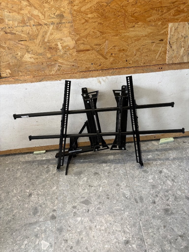 Muurbeugel tv 55 tot 82 inch Max 114kg, Audio, Tv en Foto, Ophalen, Zo goed als nieuw