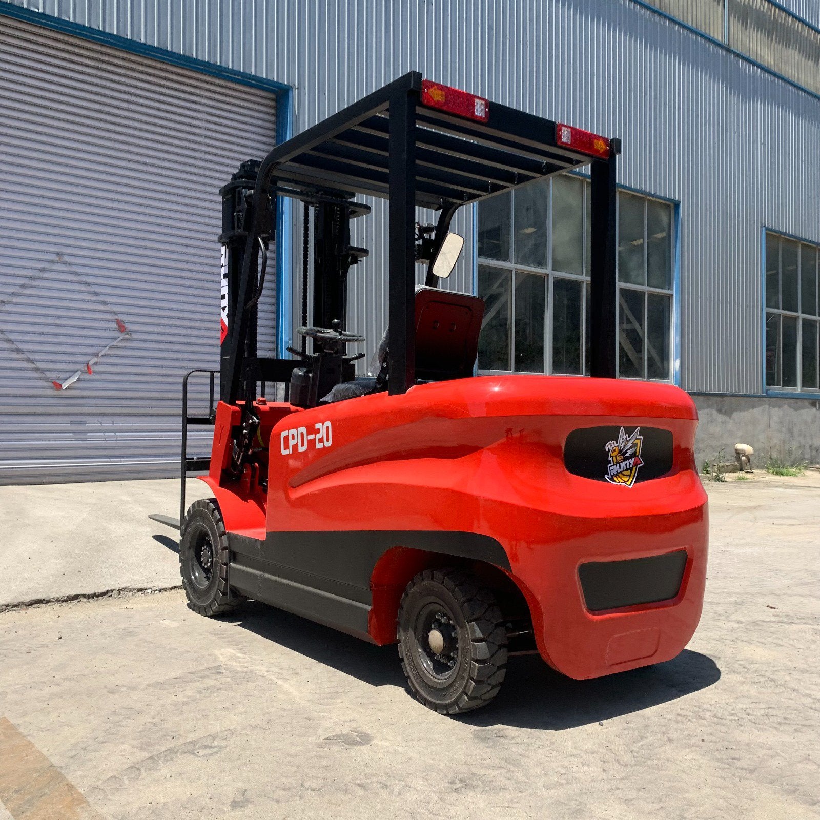 Electrische heftrucks nieuw verkrijgbaar voor scherpe pr, Ophalen