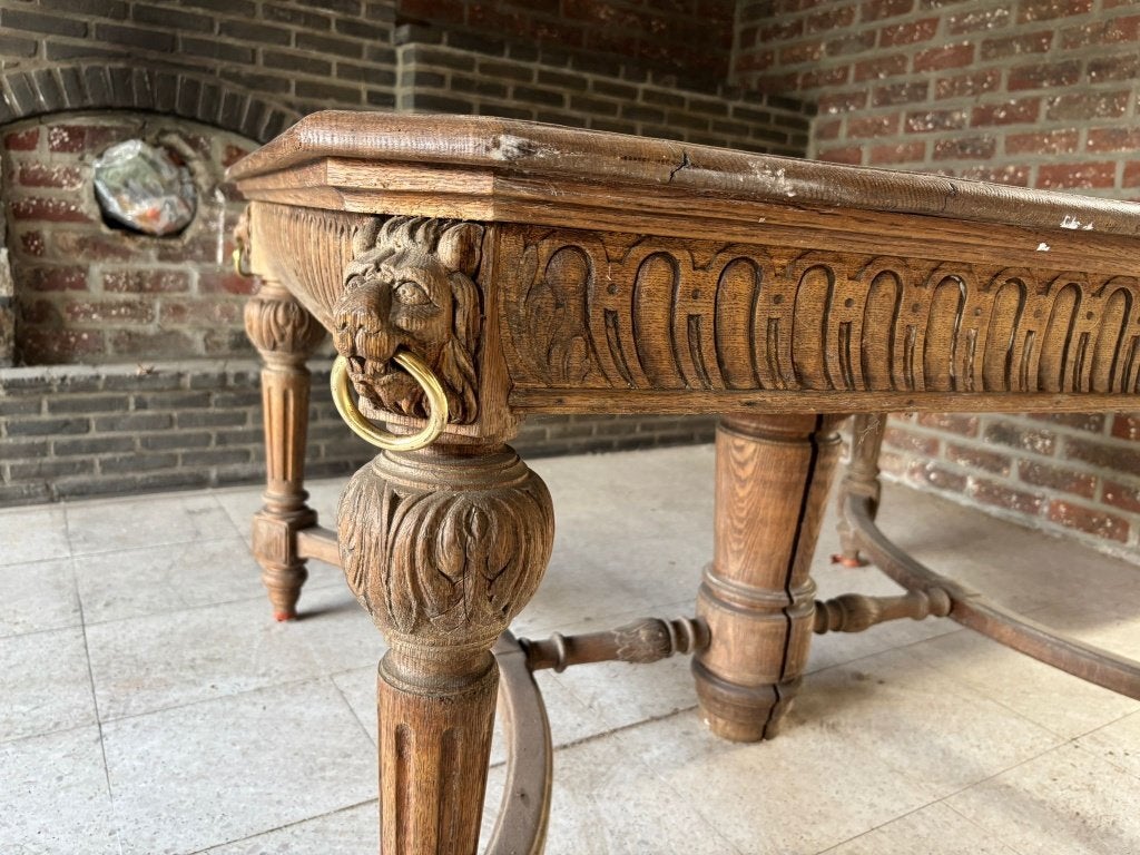 Uitschuifbare eettafel in massief hout, Ophalen