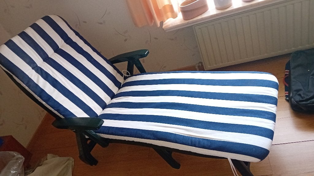 Ligzetel met kussen, Tuin en Terras, Ophalen