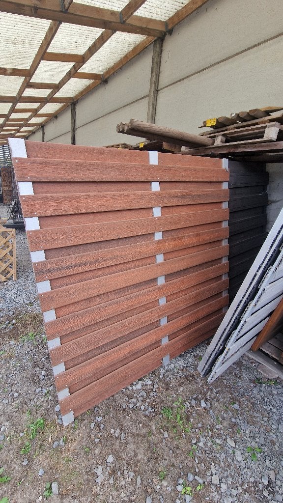 Écran de jardin composite en cèdre rouge, Enlèvement, Comme neuf, 180 à 250 cm, Autres types