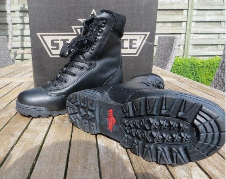 STARFORCE Combat shoes (z.g.a. nieuw), Vêtements | Hommes, Chaussures, Enlèvement ou Envoi, Comme neuf