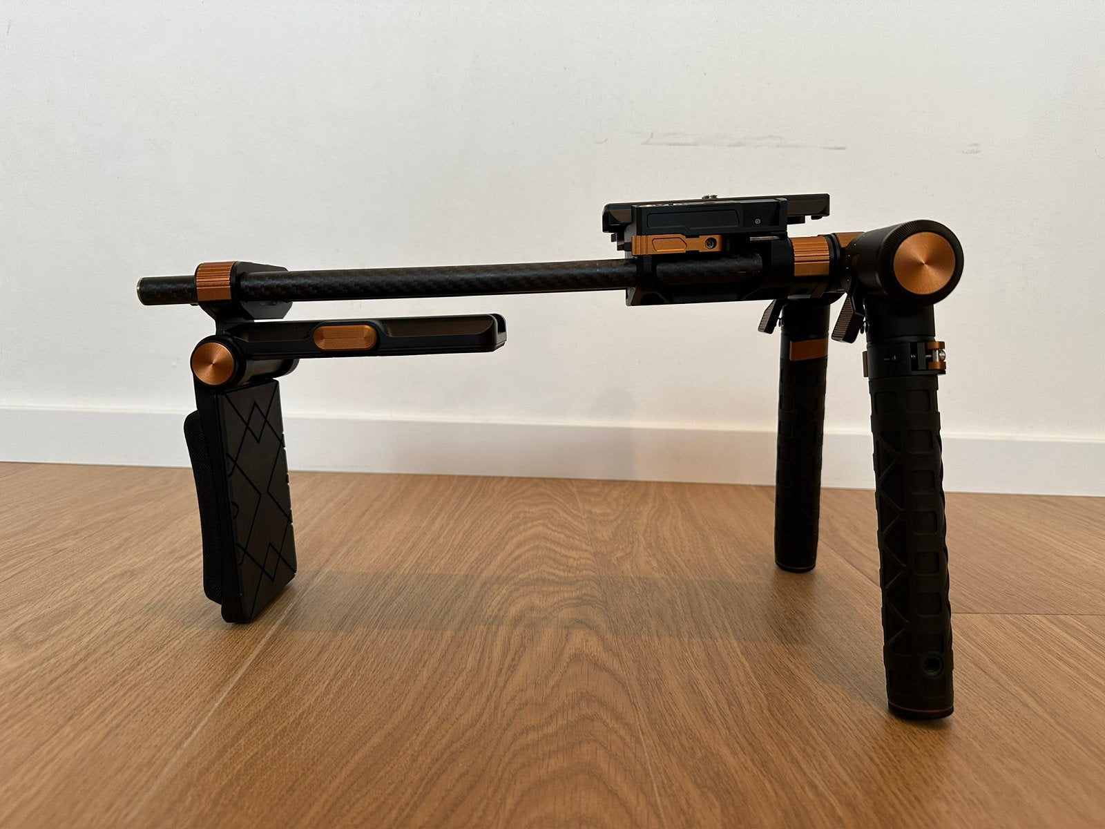 PolarPro Pivot shoulder rig, Verzamelen, Foto-apparatuur en Filmapparatuur, Ophalen