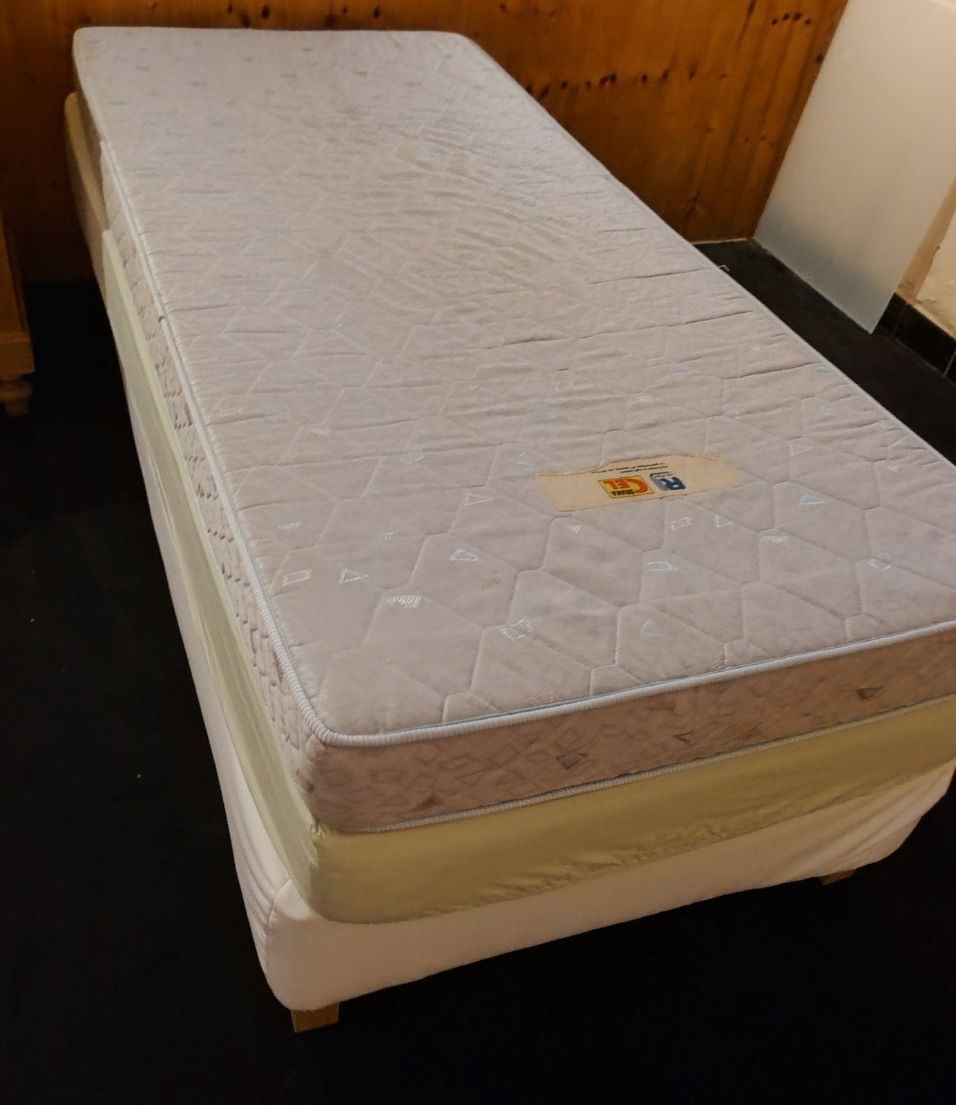 Lit-Sommier Ikea Espevar + 2 matelas 90-200, Ophalen, Gebruikt, 90 cm, Eenpersoons