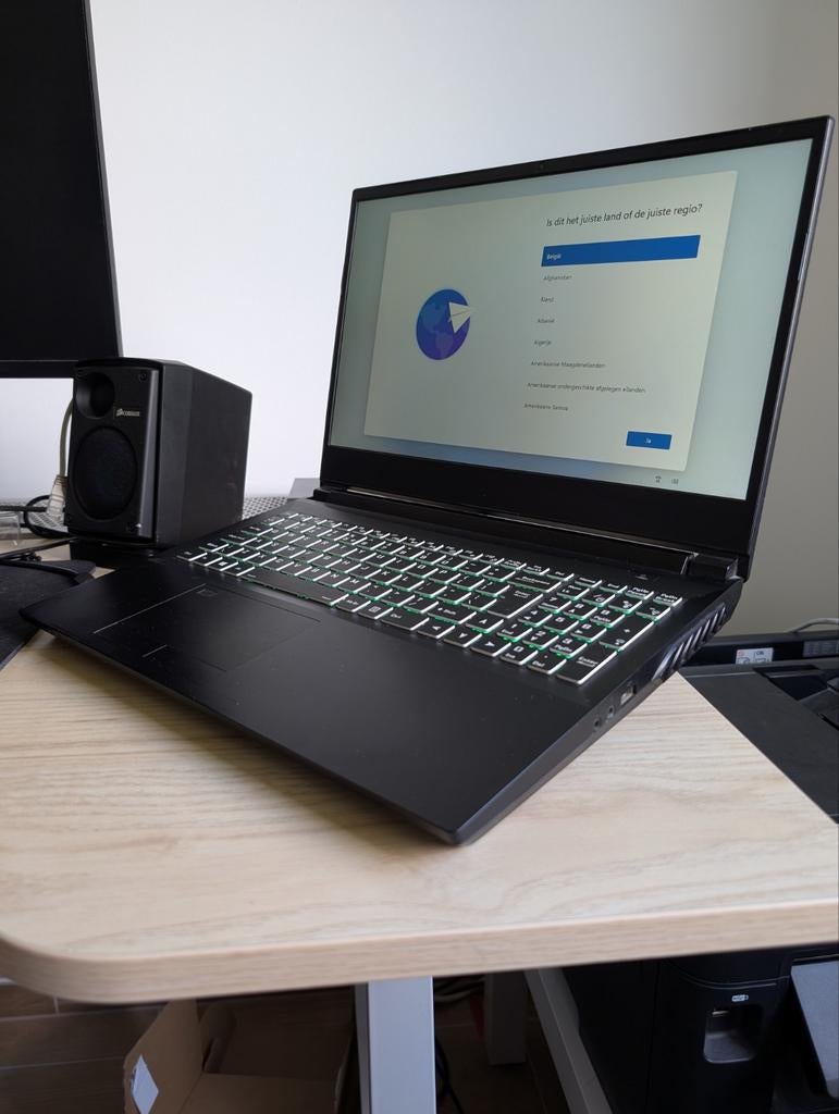 Desktop Replacement Laptop Xmg Apex 15/ Clevo nh55, Computers en Software, Ophalen of Verzenden, Qwerty, SSD