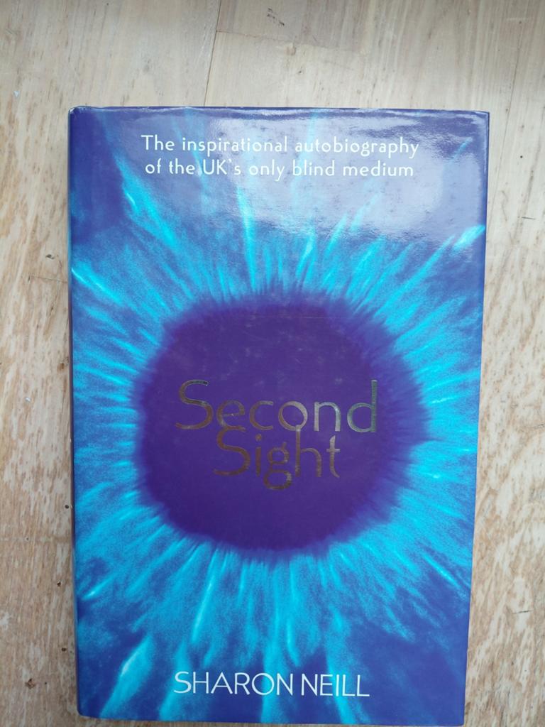 Second sight - Sharon Neill, Livres, Ésotérisme & Spiritualité, Enlèvement ou Envoi, Sharon Neill, Comme neuf, Spiritualité en général