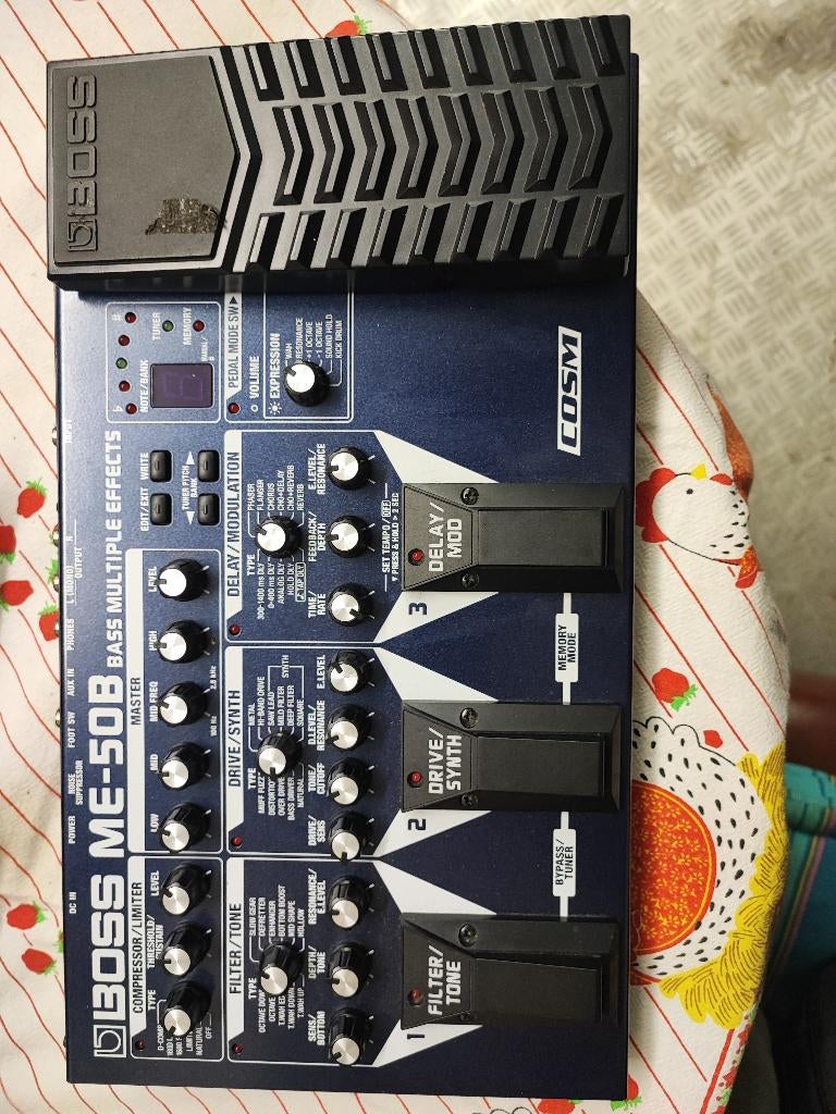 Multi-effecten, Muziek en Instrumenten, Snaarinstrumenten | Gitaren | Bas, Zo goed als nieuw, Ophalen