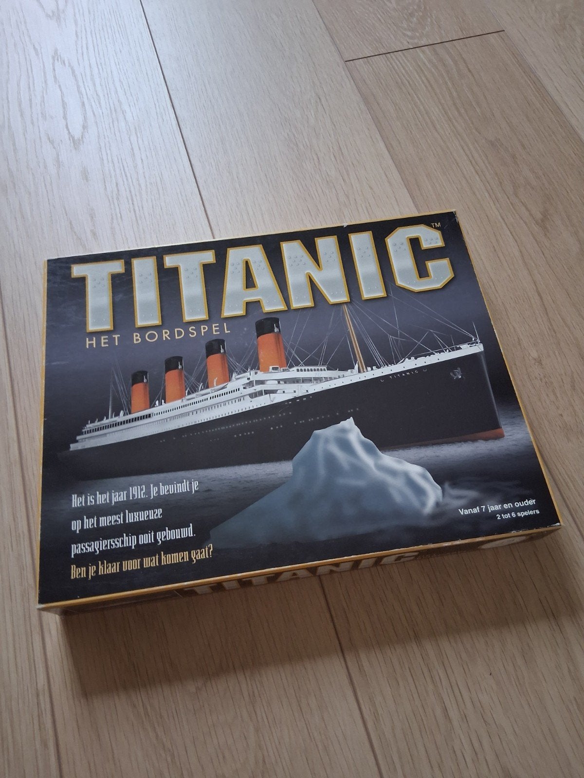 TITANIC BORDSPEL, Hobby en Vrije tijd, Ophalen