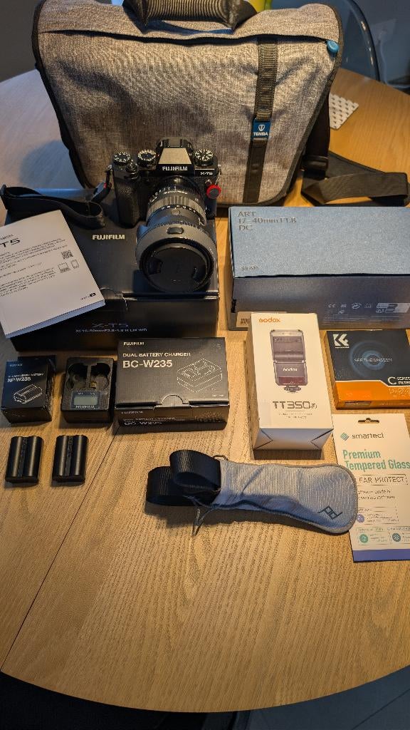 Fujifilm X-T5 + Sigma 17-40 F1.8 DC ART + vele extra, Audio, Tv en Foto, Fotocamera's Digitaal, Zo goed als nieuw, Spiegelreflex