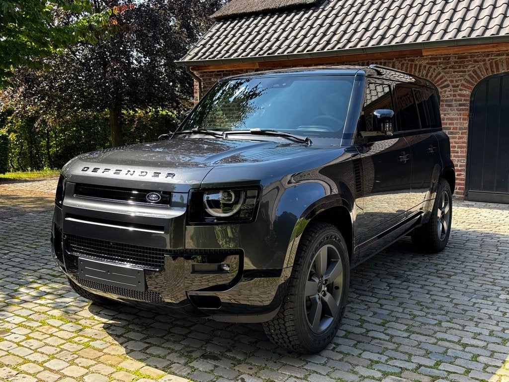 Land Rover Defender110X-Dynamic LICHTE VRACHT3zit €72000+BTW, Auto's, Automaat, https://public.car-pass.be/vhr/6448c0ac-073a-4e1f-9702-8c45e80f4792