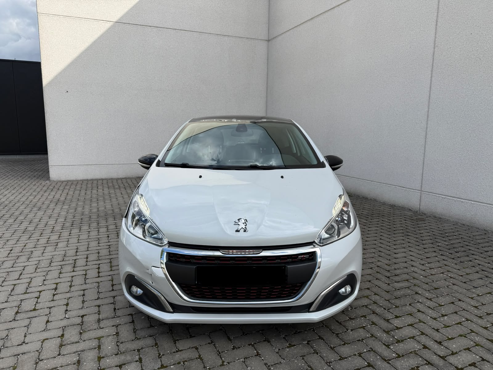 Peugeot 208 gt-line 1.2 turbo pano wordt gekurd, Autos, Achat, Air conditionné, Particulier, Essence