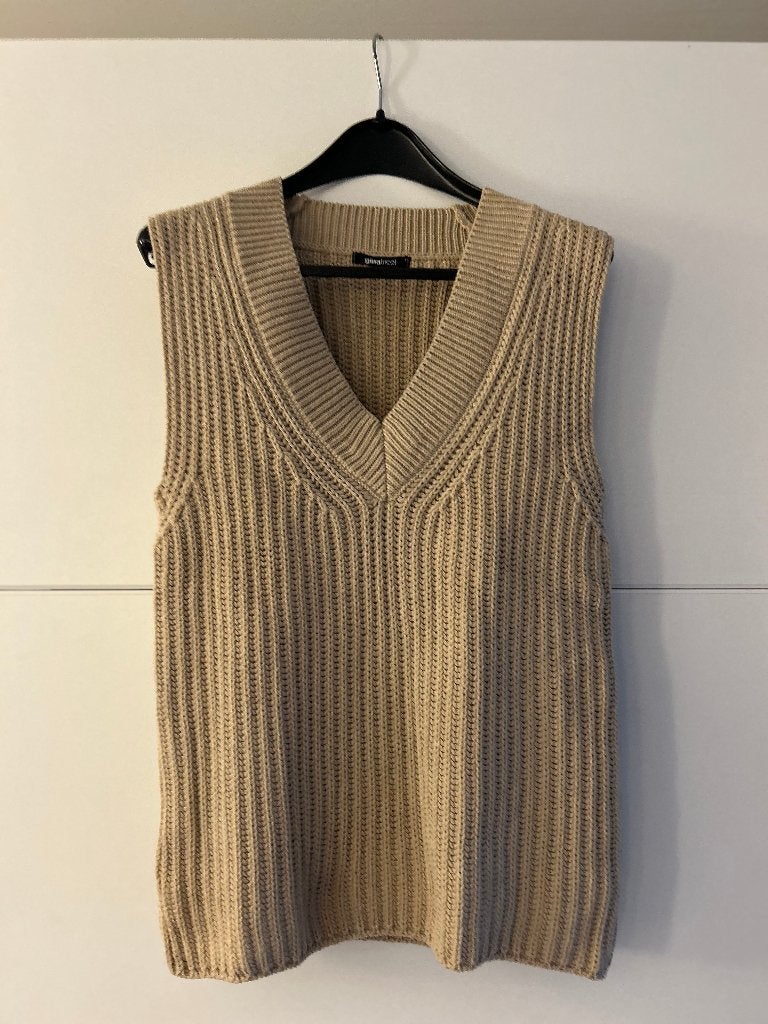 Gina Tricot beige debardeur, Kleding | Dames, Gina Tricot, Beige, Ophalen of Verzenden, Zo goed als nieuw