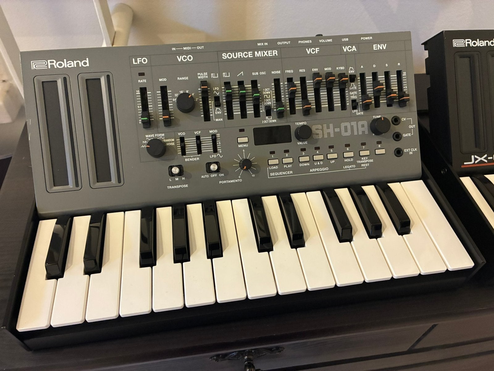 Roland SH01a + K25m / JX03 + K25m / SH4D // Midiplus X6 mini, Ophalen of Verzenden, Zo goed als nieuw, Roland