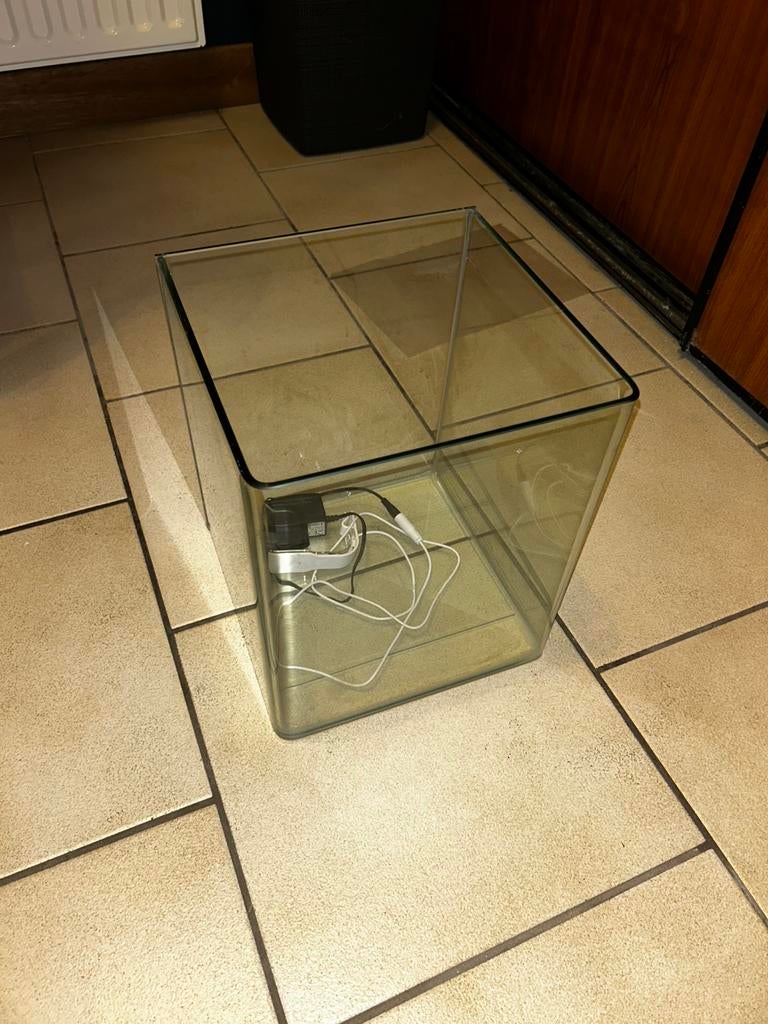 Viskom + lampje te koop, Dieren en Toebehoren, Ophalen, Zo goed als nieuw