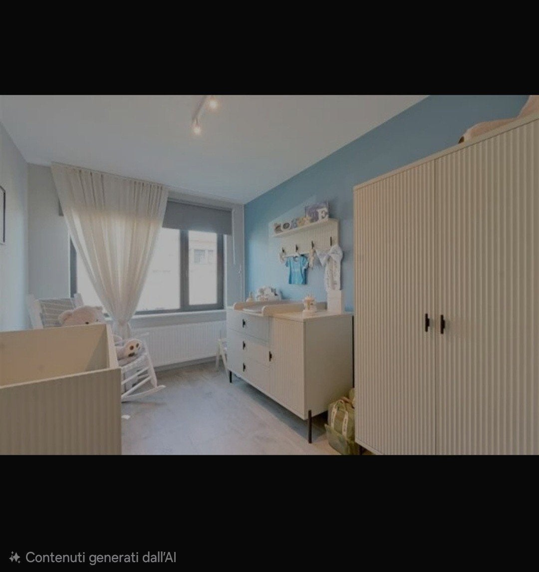 Complete babyslaapkamer + babybox + schommelstoel, Ophalen, Zo goed als nieuw, Jongetje of Meisje