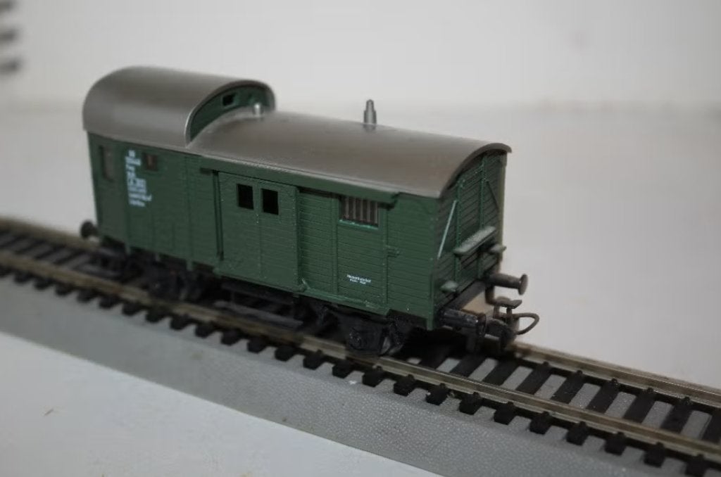 marklin ho wagon DB fourgon, Hobby & Loisirs créatifs, Trains miniatures | HO, Courant alternatif, Wagon, Utilisé, Märklin