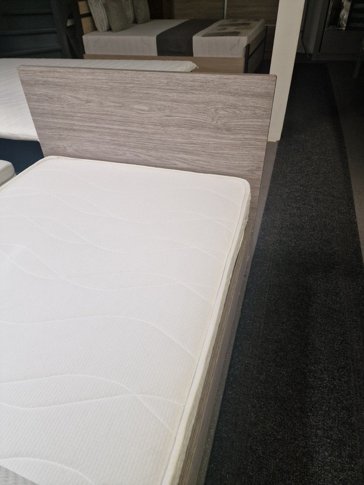 1 persoon bed 149 €, Ophalen