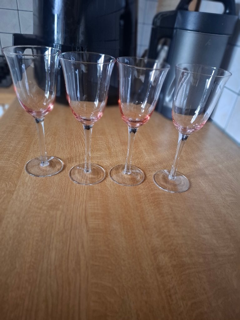 Vintage Pink champagne,wine glas, Verzamelen, Glas en Drinkglazen, Ophalen