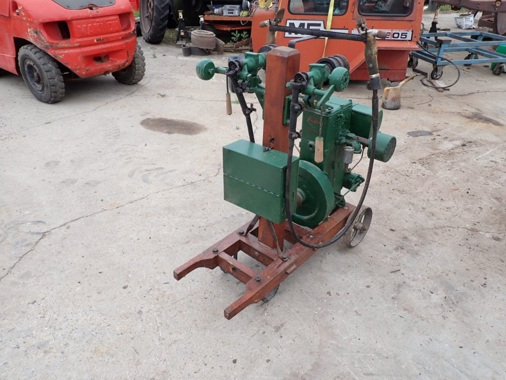 Moteur stationnaire Lister, 2 tondeuses à  moutons, Enlèvement, Utilisé, Moteur à essence, Moins de 1400 tpm