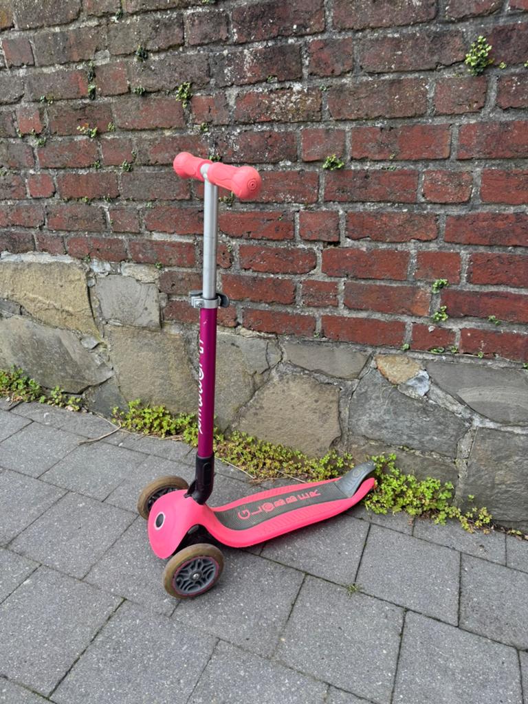 Trottinette rose Globber, Enlèvement, Utilisé, Step simple