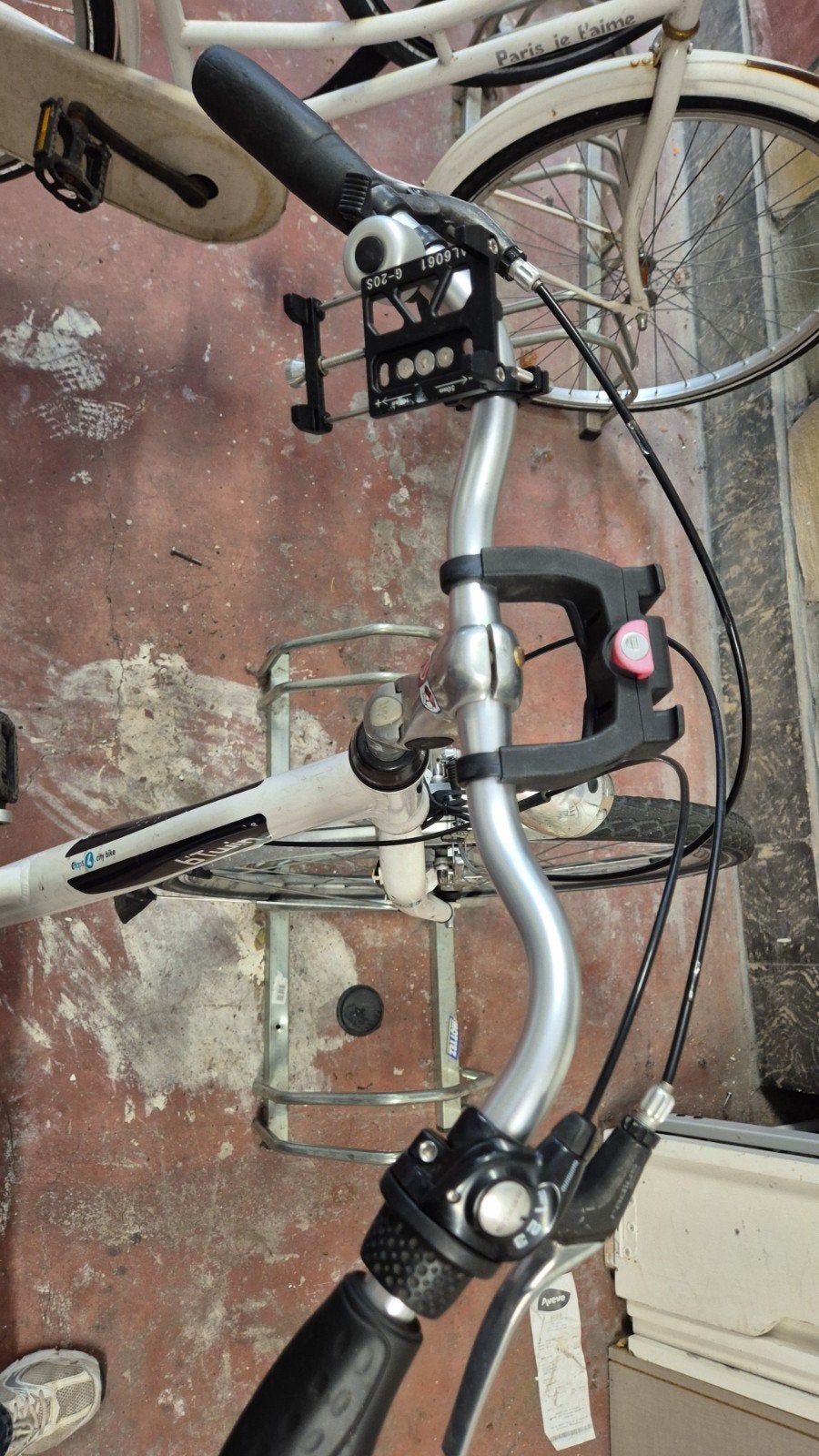 Bike - As new, Vélos & Vélomoteurs, Enlèvement
