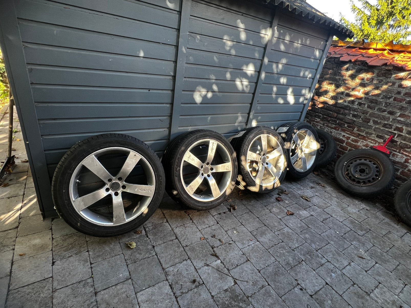 4 jantes CVR 20" pneus Toyo 5x114.3, Enlèvement, 20 pouces, Pneu(s)