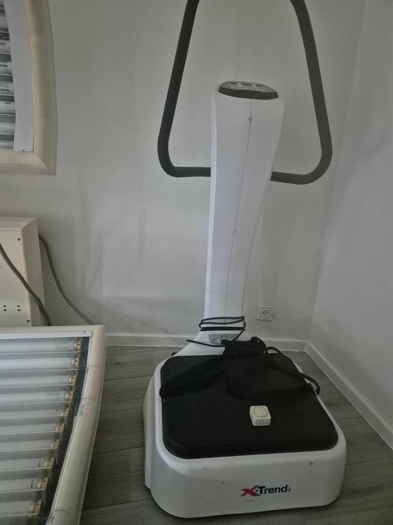 Powerplate, Sport en Fitness, Fitnessapparatuur, Trilplaat, Benen, Buik, Ophalen