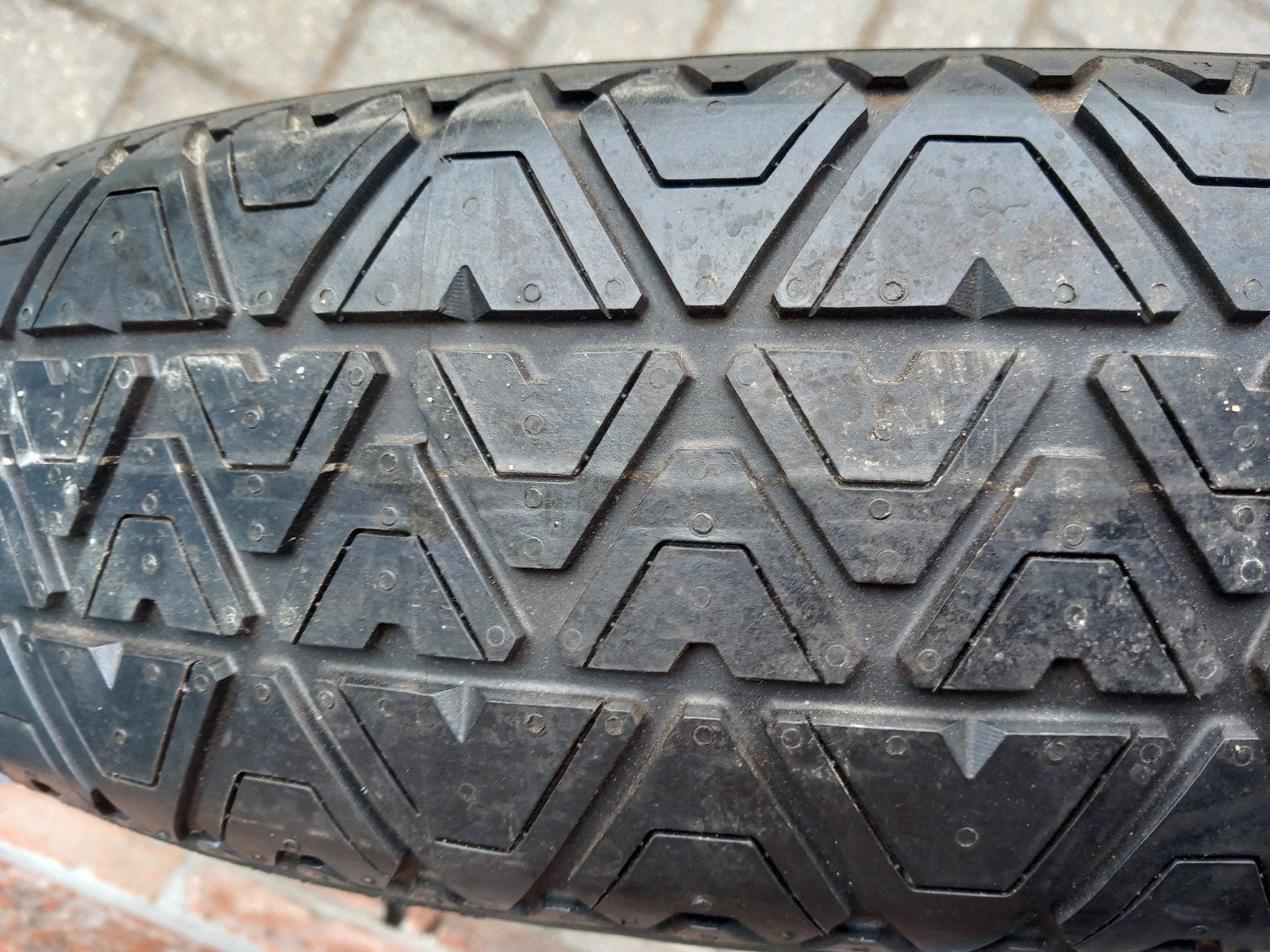 Reservewiel 5 x 114.3  nissan Mazda Toyota enz, Ophalen