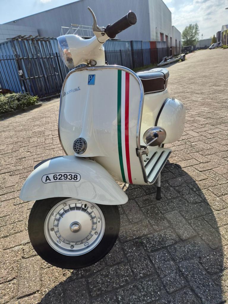 Vespa 150s oldtimer 4 versnellingen, Ophalen