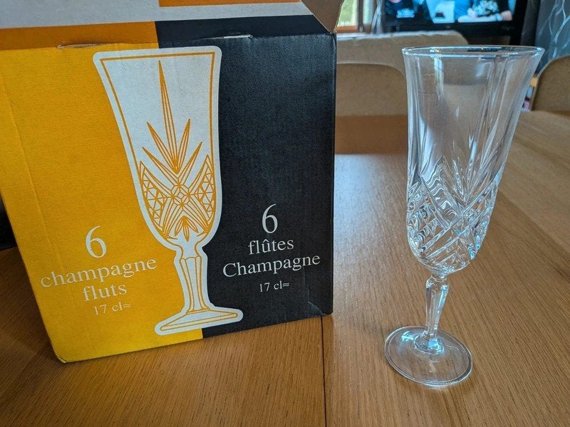 Set van 6 vintage kristallen champagneglazen, Antiek en Kunst, Ophalen